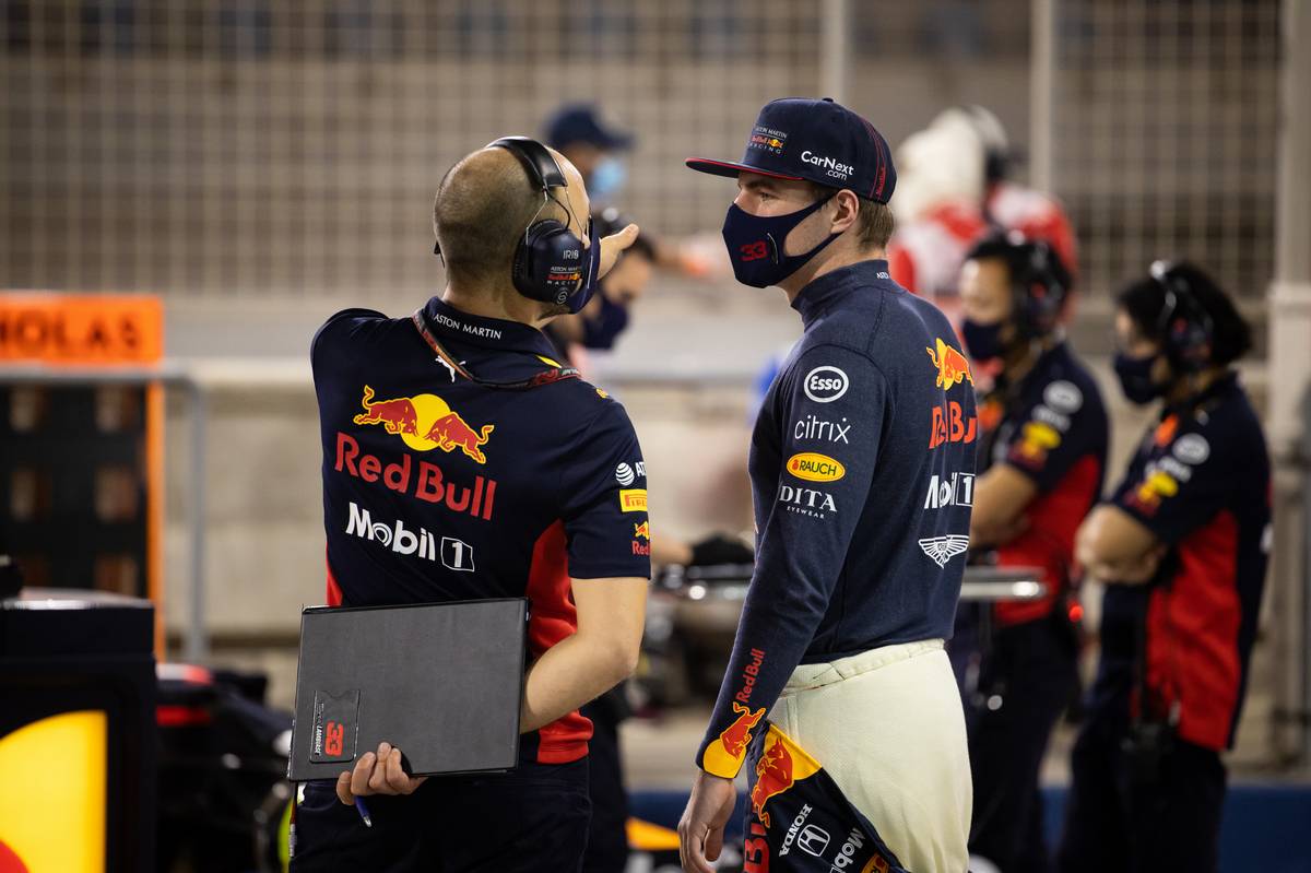 Verstappen wants more aggression from Red Bull