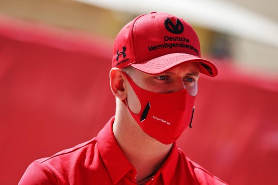 Mick Schumacher (GER) Ferrari Academy Driver.
26.11.2020. Formula 1 World Championship, Rd 15, Bahrain Grand Prix, Sakhir, Bahrain, Preparation Day.
- www.xpbimages.com, EMail: requests@xpbimages.com © Copyright: Moy / XPB Images