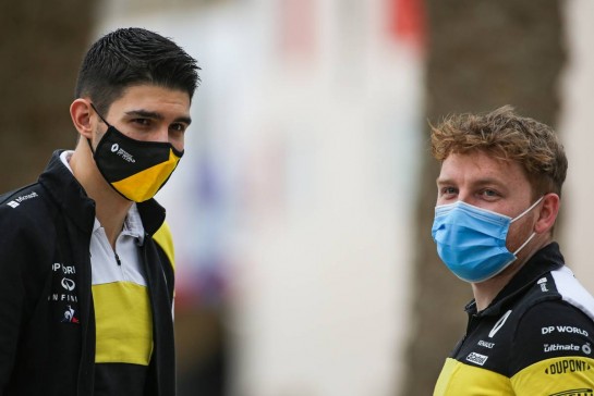 Esteban Ocon (FRA) Renault F1 Team.
27.11.2020. Formula 1 World Championship, Rd 15, Bahrain Grand Prix, Sakhir, Bahrain, Practice Day
- www.xpbimages.com, EMail: requests@xpbimages.com &copy; Copyright: Charniaux / XPB Images