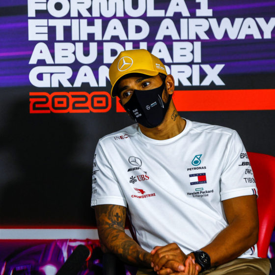 Ricciardo Dissects What Separates Lewis Hamilton ‘from the Good and the Greats’