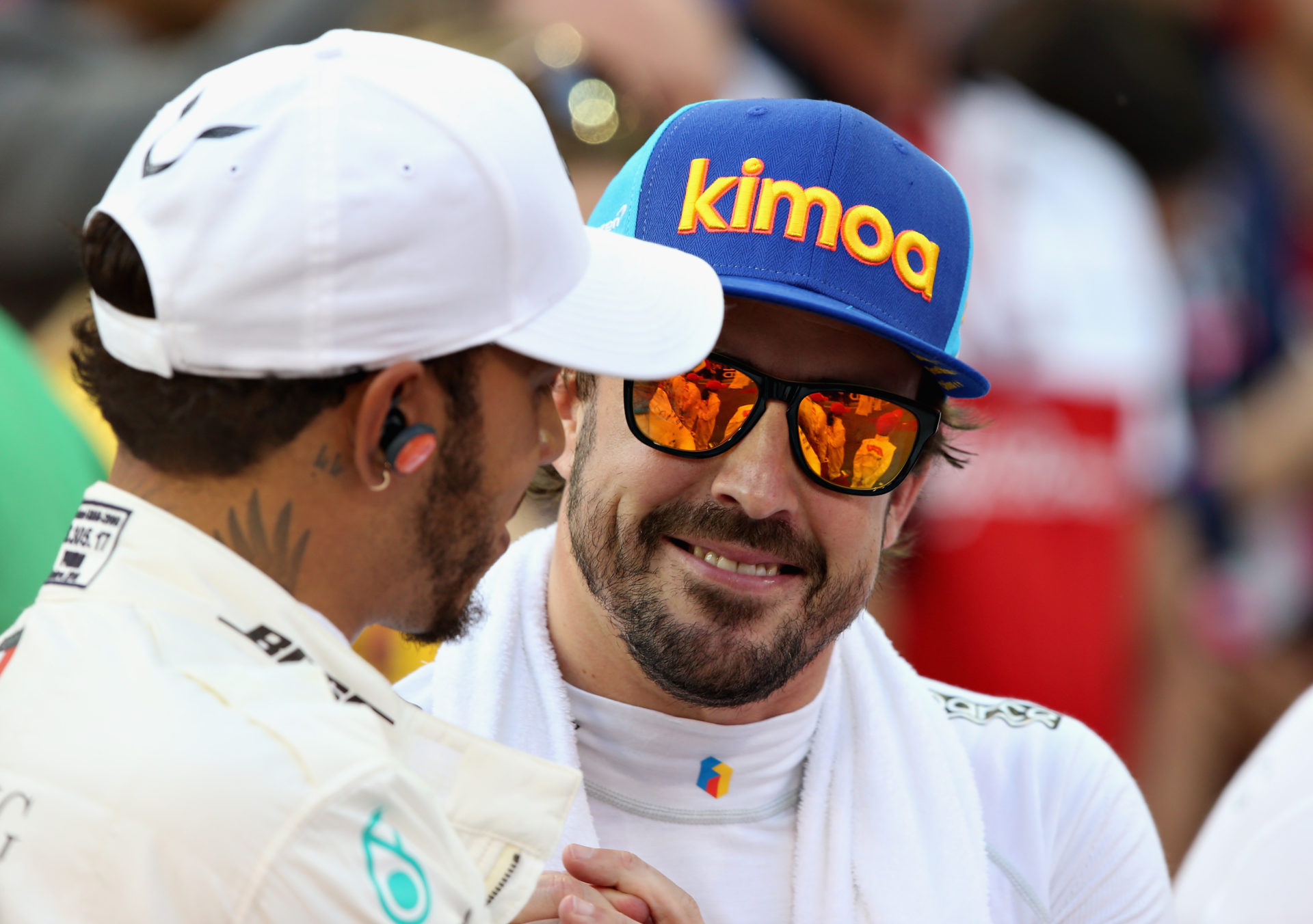 Alonso and Hamilton at Abu Dhabi in 2018