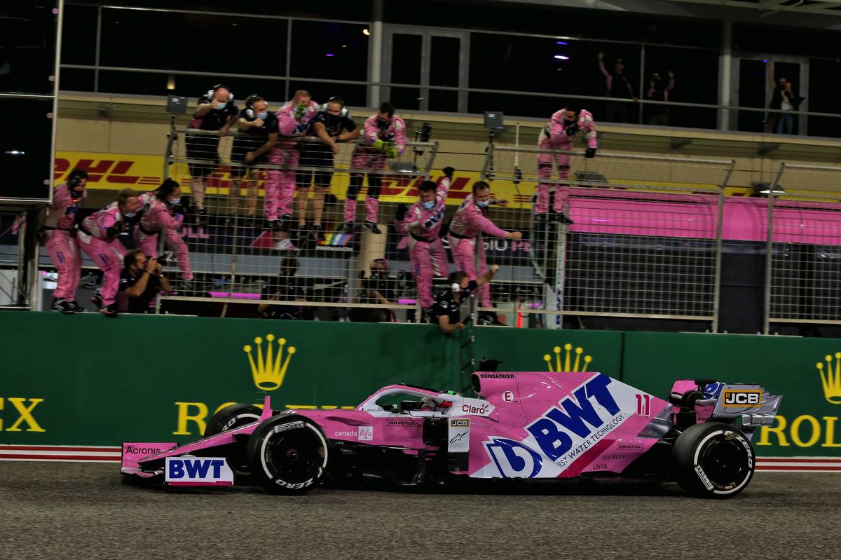 Race winner Sergio Perez (MEX) Racing Point F1 Team RP19 celebrates as he passes the team at the end of the race. 06.12.2020. Formula 1 World Championship, Rd 16, Sakhir Grand Pri