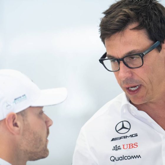 Supportive Wolff happy to give Bottas more ‘open communication’