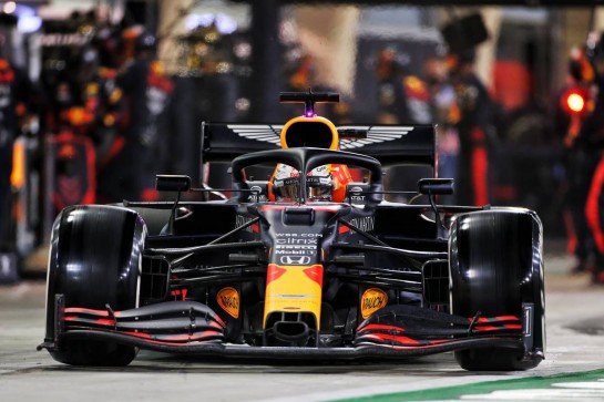 Max Verstappen (NLD) Red Bull Racing RB16 makes a pit stop.
29.11.2020. Formula 1 World Championship, Rd 15, Bahrain Grand Prix, Sakhir, Bahrain, Race Day.
- www.xpbimages.com, EMail: requests@xpbimages.com &copy; Copyright: Charniaux / XPB Images
