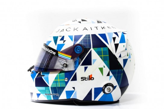 The helmet of Jack Aitken (GBR) / (KOR) Williams Racing.
02.12.2020. Formula 1 World Championship, Rd 16, Sakhir Grand Prix, Sakhir, Bahrain, Preparation Day.
- www.xpbimages.com, EMail: requests@xpbimages.com © Copyright: Bearne / XPB Images