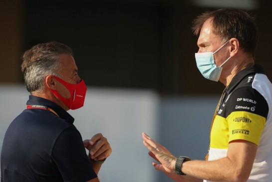(L to R): Jean Alesi (FRA) with Alan Permane (GBR) Renault F1 Team Trackside Operations Director.
04.12.2020. Formula 1 World Championship, Rd 16, Sakhir Grand Prix, Sakhir, Bahrain, Practice Day
- www.xpbimages.com, EMail: requests@xpbimages.com © Copyright: Charniaux / XPB Images