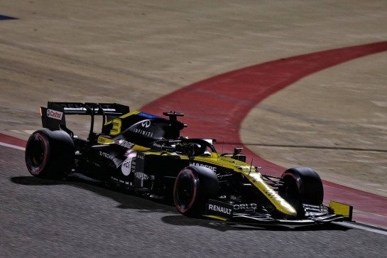 Daniel Ricciardo (AUS) Renault F1 Team RS20.
04.12.2020. Formula 1 World Championship, Rd 16, Sakhir Grand Prix, Sakhir, Bahrain, Practice Day
- www.xpbimages.com, EMail: requests@xpbimages.com © Copyright: Moy / XPB Images
