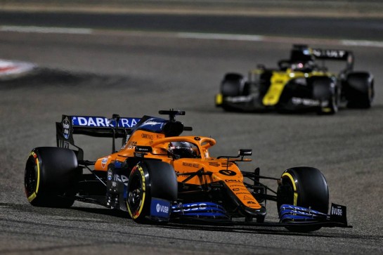 Carlos Sainz Jr (ESP) McLaren MCL35.
06.12.2020. Formula 1 World Championship, Rd 16, Sakhir Grand Prix, Sakhir, Bahrain, Race Day.
- www.xpbimages.com, EMail: requests@xpbimages.com &copy; Copyright: Moy / XPB Images
