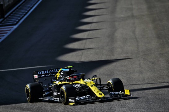 Esteban Ocon (FRA) Renault F1 Team RS20.
11.12.2020. Formula 1 World Championship, Rd 17, Abu Dhabi Grand Prix, Yas Marina Circuit, Abu Dhabi, Practice Day.
- www.xpbimages.com, EMail: requests@xpbimages.com © Copyright: Batchelor / XPB Images