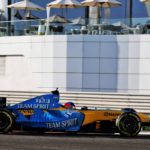 Video: Alonso and Renault revive the past in Abu Dhabi