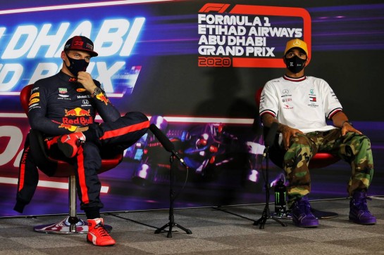 (L to R): Max Verstappen (NLD) Red Bull Racing and Lewis Hamilton (GBR) Mercedes AMG F1 in the post qualifying FIA Press Conference.
12.12.2020. Formula 1 World Championship, Rd 17, Abu Dhabi Grand Prix, Yas Marina Circuit, Abu Dhabi, Qualifying Day.
- www.xpbimages.com, EMail: requests@xpbimages.com &copy; Copyright: Moy / XPB Images