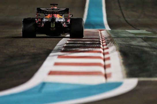 Max Verstappen (NLD) Red Bull Racing RB16.
13.12.2020. Formula 1 World Championship, Rd 17, Abu Dhabi Grand Prix, Yas Marina Circuit, Abu Dhabi, Race Day.
- www.xpbimages.com, EMail: requests@xpbimages.com © Copyright: Moy / XPB Images
