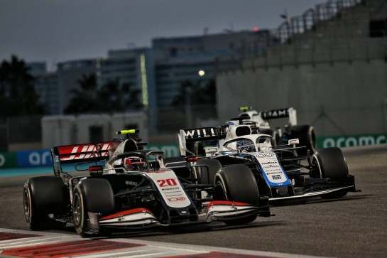 Kevin Magnussen (DEN) Haas VF-20 and Nicholas Latifi (CDN) Williams Racing FW43.
13.12.2020. Formula 1 World Championship, Rd 17, Abu Dhabi Grand Prix, Yas Marina Circuit, Abu Dhabi, Race Day.
- www.xpbimages.com, EMail: requests@xpbimages.com © Copyright: Batchelor / XPB Images