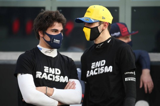 Lance Stroll (CDN) Racing Point F1 Team and Esteban Ocon (FRA) Renault F1 Team.
13.12.2020. Formula 1 World Championship, Rd 17, Abu Dhabi Grand Prix, Yas Marina Circuit, Abu Dhabi, Race Day.
- www.xpbimages.com, EMail: requests@xpbimages.com © Copyright: Batchelor / XPB Images