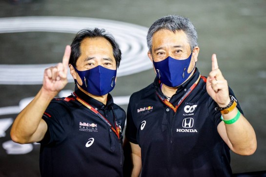(L to R): Toyoharu Tanabe (JPN) Honda Racing F1 Technical Director and Masashi Yamamoto (JPN) Honda Racing F1 Managing Director celebrate victory for Max Verstappen (NLD) Red Bull Racing.
13.12.2020. Formula 1 World Championship, Rd 17, Abu Dhabi Grand Prix, Yas Marina Circuit, Abu Dhabi, Race Day.
- www.xpbimages.com, EMail: requests@xpbimages.com © Copyright: FIA Pool Image for Editorial Use Only
