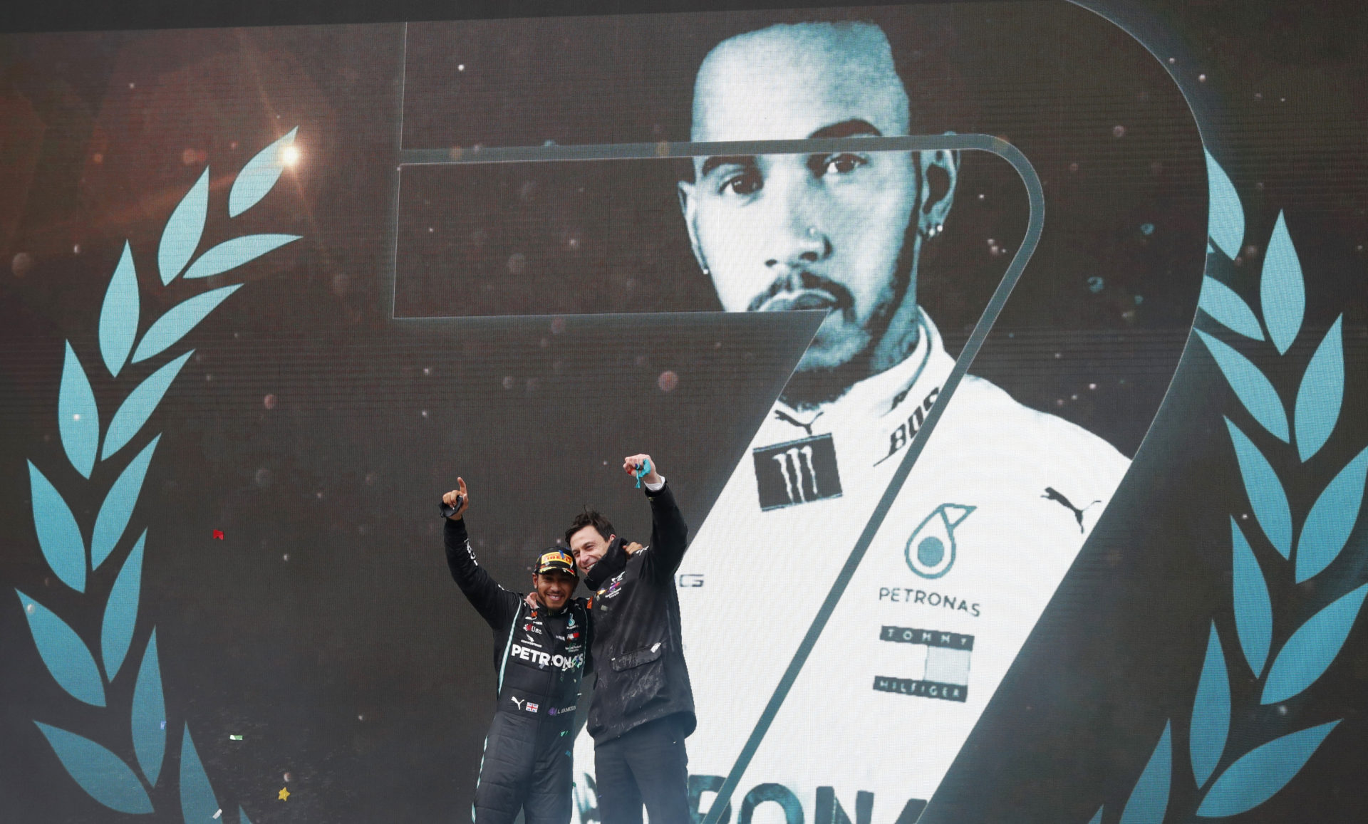 Key Details You May Have Missed in Lewis Hamilton’s Mercedes F1 Contract Confirmation