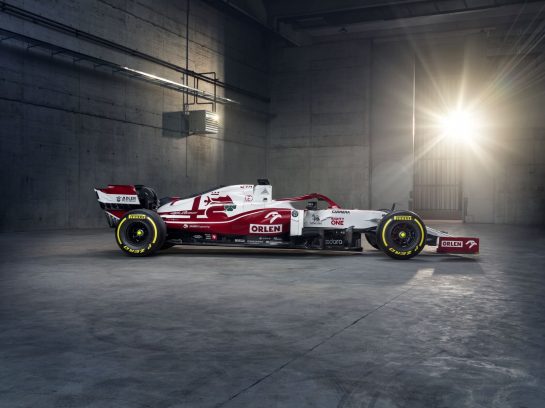 &copy;AlfaRomeoRacing