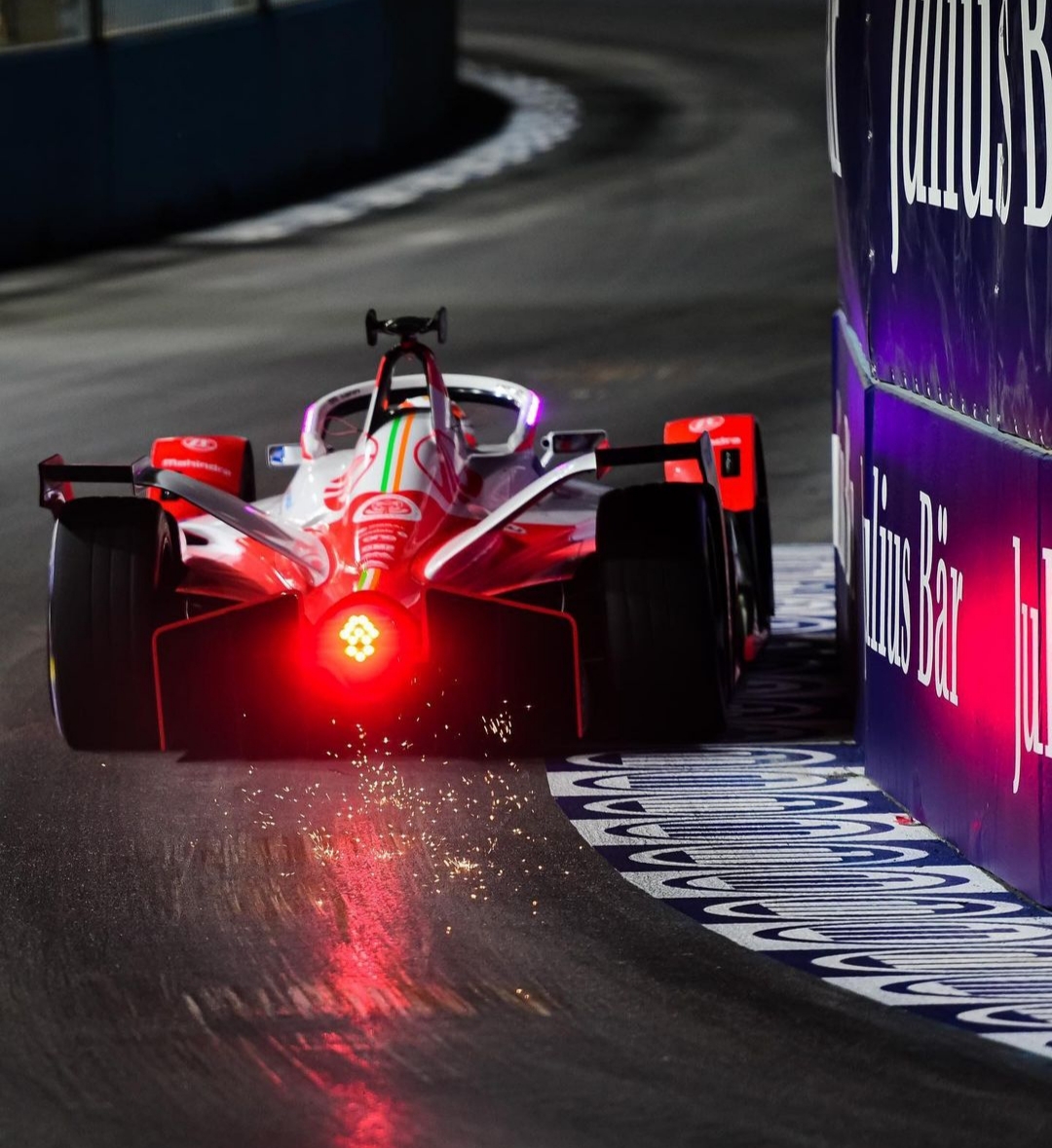 ‘Smashed the Steering Wheel With His Legs’ – Details Emerge of Alex Lynn’s Horror Formula E Crash