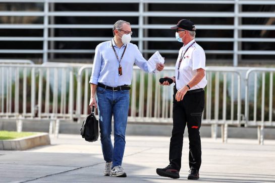 Stefano Domenicali (ITA) Formula One President and CEO (Left).
12.03.2021. Formula 1 Testing, Sakhir, Bahrain, Day One.
- www.xpbimages.com, EMail: requests@xpbimages.com &copy; Copyright: Moy / XPB Images