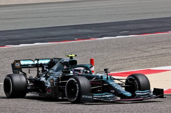 Sebastian Vettel (GER) Aston Martin F1 Team AMR21.
12.03.2021. Formula 1 Testing, Sakhir, Bahrain, Day One.
- www.xpbimages.com, EMail: requests@xpbimages.com &copy; Copyright: Batchelor / XPB Images