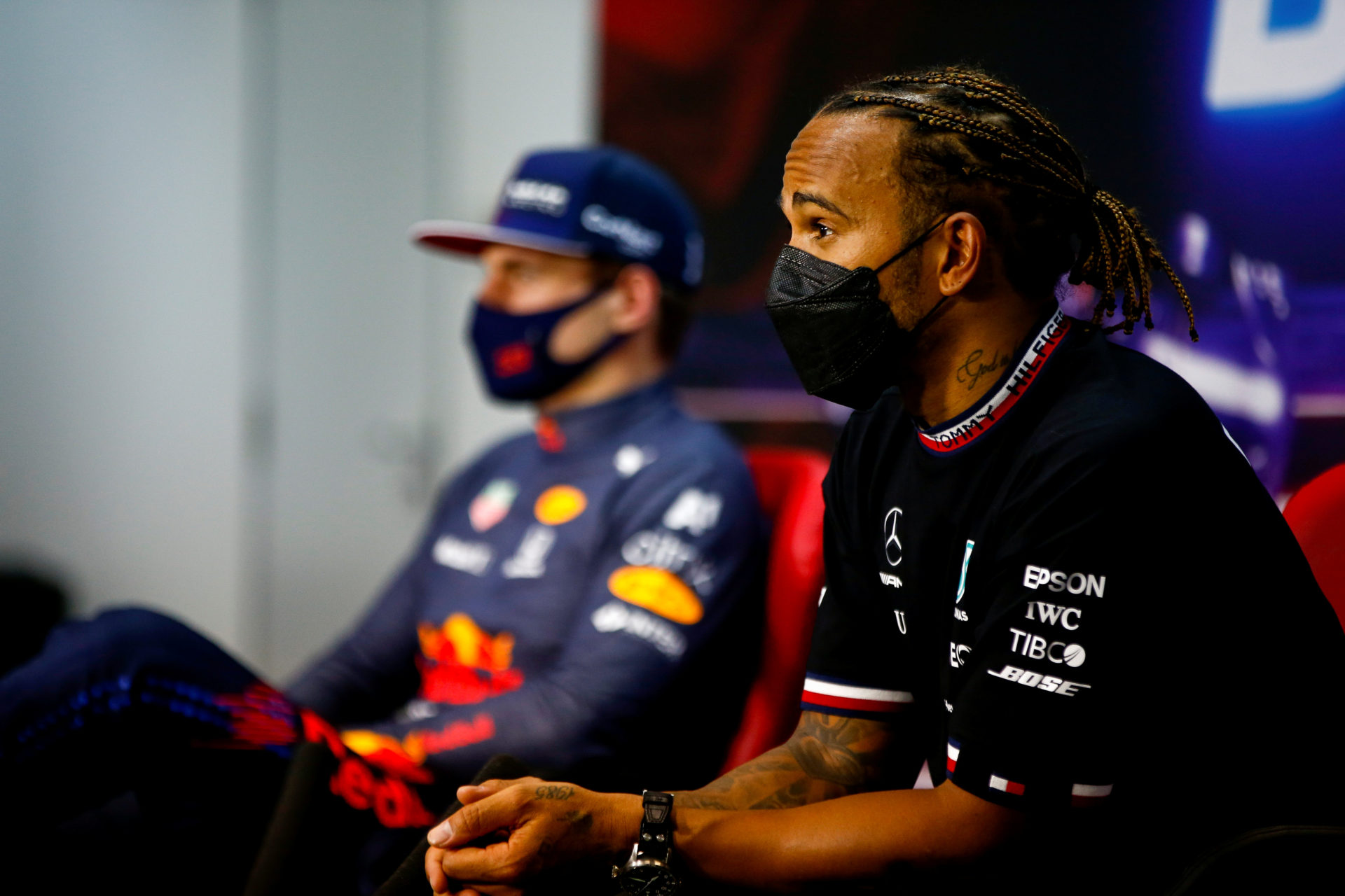 Lewis Hamilton Calls for a ‘Smarter’ Mercedes to Beat Red Bull and Verstappen
