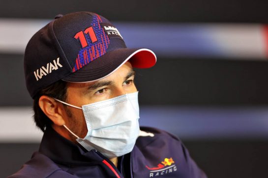 Sergio Perez (MEX) Red Bull Racing in the FIA Press Conference.
15.04.2021. Formula 1 World Championship, Rd 2, Emilia Romagna Grand Prix, Imola, Italy, Preparation Day.
- www.xpbimages.com, EMail: requests@xpbimages.com © Copyright: Charniaux / XPB Images
