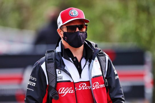 Kimi Raikkonen (FIN) Alfa Romeo Racing.
17.04.2021. Formula 1 World Championship, Rd 2, Emilia Romagna Grand Prix, Imola, Italy, Qualifying Day.
- www.xpbimages.com, EMail: requests@xpbimages.com © Copyright: Moy / XPB Images