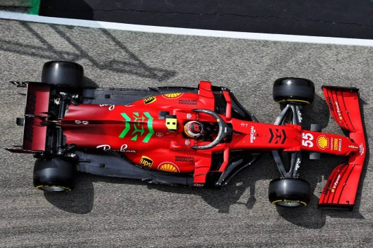 Carlos Sainz Jr (ESP) Ferrari SF-21.
17.04.2021. Formula 1 World Championship, Rd 2, Emilia Romagna Grand Prix, Imola, Italy, Qualifying Day.
- www.xpbimages.com, EMail: requests@xpbimages.com © Copyright: Batchelor / XPB Images