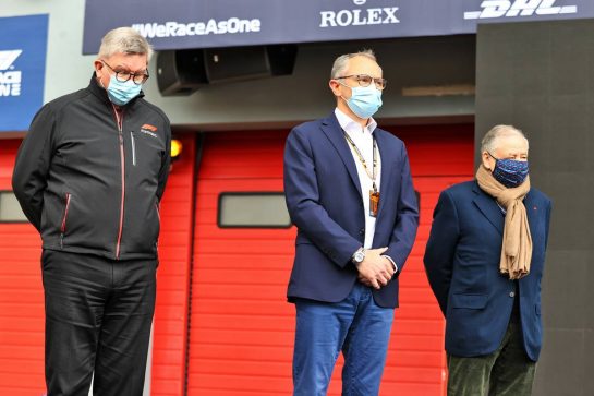 (L to R): Ross Brawn (GBR) Managing Director, Motor Sports; Stefano Domenicali (ITA) Formula One President and CEO; Jean Todt (FRA) FIA President - F1 pays tribute to two time 125cc World Champion and Moto GP Team Manager Fausto Gresini (ITA).
18.04.2021. Formula 1 World Championship, Rd 2, Emilia Romagna Grand Prix, Imola, Italy, Race Day.
- www.xpbimages.com, EMail: requests@xpbimages.com &copy; Copyright: Moy / XPB Images