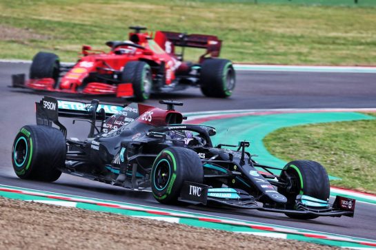 Lewis Hamilton (GBR) Mercedes AMG F1 W12.
18.04.2021. Formula 1 World Championship, Rd 2, Emilia Romagna Grand Prix, Imola, Italy, Race Day.
- www.xpbimages.com, EMail: requests@xpbimages.com &copy; Copyright: Charniaux / XPB Images