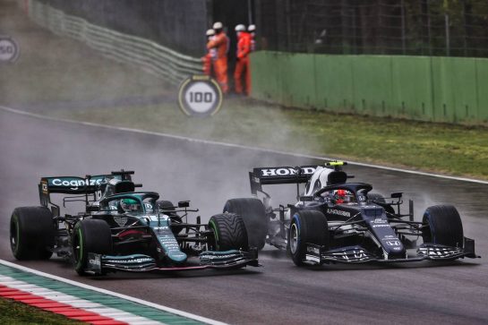 (L to R): Lance Stroll (CDN) Aston Martin F1 Team AMR21 and Pierre Gasly (FRA) AlphaTauri AT02 battle for position.
18.04.2021. Formula 1 World Championship, Rd 2, Emilia Romagna Grand Prix, Imola, Italy, Race Day.
- www.xpbimages.com, EMail: requests@xpbimages.com &copy; Copyright: Batchelor / XPB Images