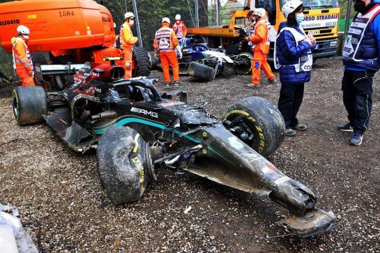 The damaged Mercedes AMG F1 W12 of Valtteri Bottas (FIN) and George Russell (GBR) Williams Racing FW43B, who crashed out of the race.
18.04.2021. Formula 1 World Championship, Rd 2, Emilia Romagna Grand Prix, Imola, Italy, Race Day.
- www.xpbimages.com, EMail: requests@xpbimages.com &copy; Copyright: Batchelor / XPB Images
