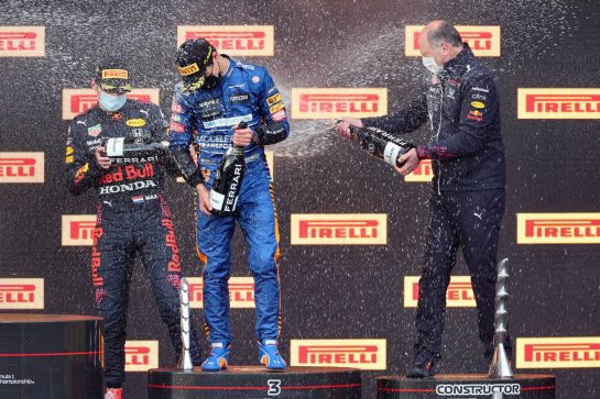 Max Verstappen (NLD), Red Bull Racing, Lando Norris (GBR), McLaren F1 Team and Karl Sengstbratl, Red Bull Racing Finance & Operations Director
18.04.2021. Formula 1 World Championship, Rd 2, Emilia Romagna Grand Prix, Imola, Italy, Race Day.
- www.xpbimages.com, EMail: requests@xpbimages.com &copy; Copyright: Charniaux / XPB Images