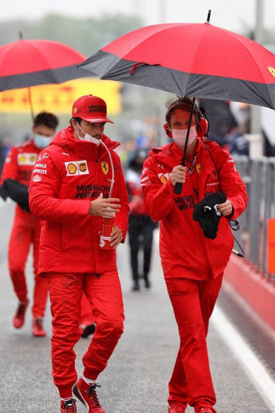 Carlos Sainz Jr (ESP) Ferrari on the grid.
18.04.2021. Formula 1 World Championship, Rd 2, Emilia Romagna Grand Prix, Imola, Italy, Race Day.
- www.xpbimages.com, EMail: requests@xpbimages.com &copy; Copyright: Bearne / XPB Images