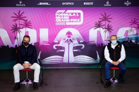 (L to R): Tom Garfinkel (USA) Vice Chairman, President and Chief Executive Officer of the Miami Dolphins and Hard Rock Stadium and Stefano Domenicali (ITA) Formula One President and CEO - Miami Grand Prix announcement.
18.04.2021. Formula 1 World Championship, Rd 2, Emilia Romagna Grand Prix, Imola, Italy, Race Day.
- www.xpbimages.com, EMail: requests@xpbimages.com &copy; Copyright: FIA Pool Image for Editorial Use Only