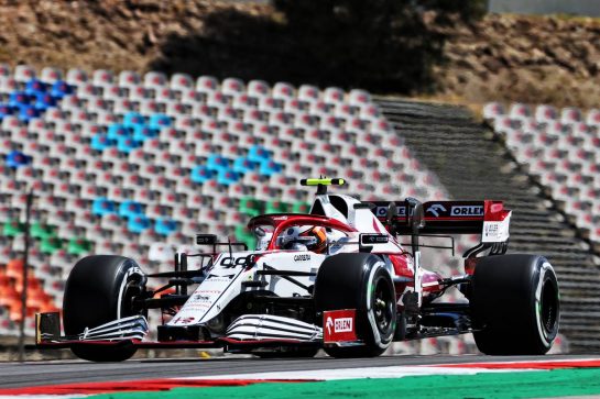 Callum Ilott (GBR) Alfa Romeo Racing C41 Reserve Driver.
30.04.2021. Formula 1 World Championship, Rd 3, Portuguese Grand Prix, Portimao, Portugal, Practice Day.
- www.xpbimages.com, EMail: requests@xpbimages.com © Copyright: Batchelor / XPB Images