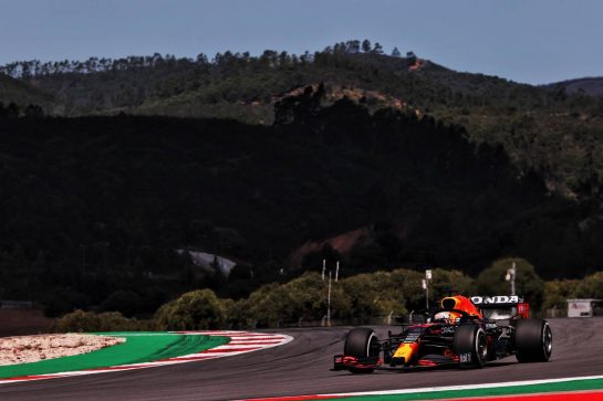 Max Verstappen (NLD) Red Bull Racing RB16B.
30.04.2021. Formula 1 World Championship, Rd 3, Portuguese Grand Prix, Portimao, Portugal, Practice Day.
- www.xpbimages.com, EMail: requests@xpbimages.com © Copyright: Batchelor / XPB Images