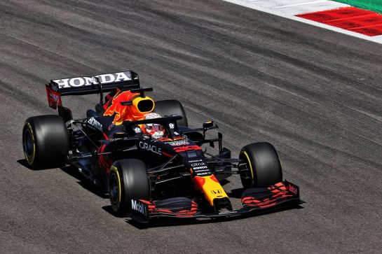 Max Verstappen (NLD) Red Bull Racing RB16B.
30.04.2021. Formula 1 World Championship, Rd 3, Portuguese Grand Prix, Portimao, Portugal, Practice Day.
- www.xpbimages.com, EMail: requests@xpbimages.com © Copyright: Batchelor / XPB Images