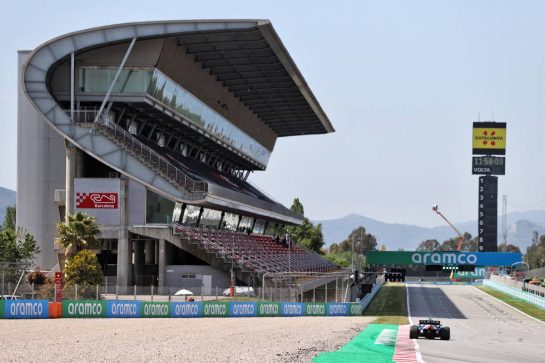Esteban Ocon (FRA) Alpine F1 Team A521.
07.05.2021 Formula 1 World Championship, Rd 4, Spanish Grand Prix, Barcelona, Spain, Practice Day.
- www.xpbimages.com, EMail: requests@xpbimages.com &copy; Copyright: Moy / XPB Images