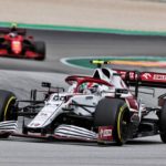 Giovinazzi costly pit stop caused by damaged tyre valve