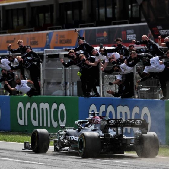Mercedes put a £324m price on its 2020 world championship