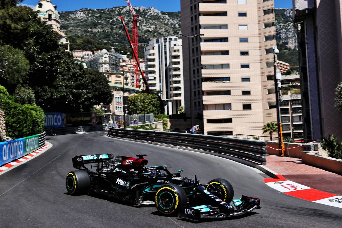 Hamilton and Verstappen admit surprise at Ferrari pace