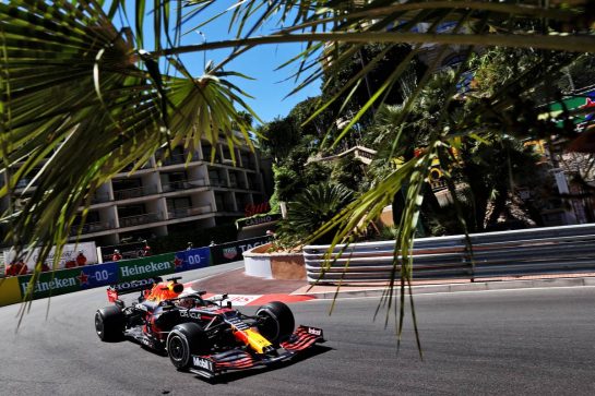 Max Verstappen (NLD) Red Bull Racing RB16B.
20.05.2021. Formula 1 World Championship, Rd 5, Monaco Grand Prix, Monte Carlo, Monaco, Practice Day.
- www.xpbimages.com, EMail: requests@xpbimages.com © Copyright: Batchelor / XPB Images