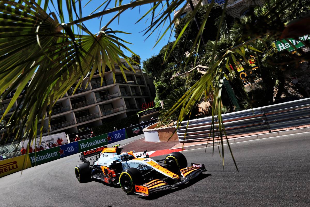 Norris ‘where we deserved to be’, as Ricciardo struggles
