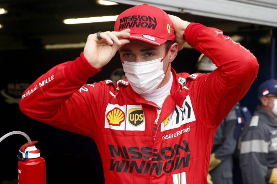 Charles Leclerc (MON) Ferrari celebrates his pole position in qualifying parc ferme.
22.05.2021. Formula 1 World Championship, Rd 5, Monaco Grand Prix, Monte Carlo, Monaco, Qualifying Day.
- www.xpbimages.com, EMail: requests@xpbimages.com © Copyright: FIA Pool Image for Editorial Use Only