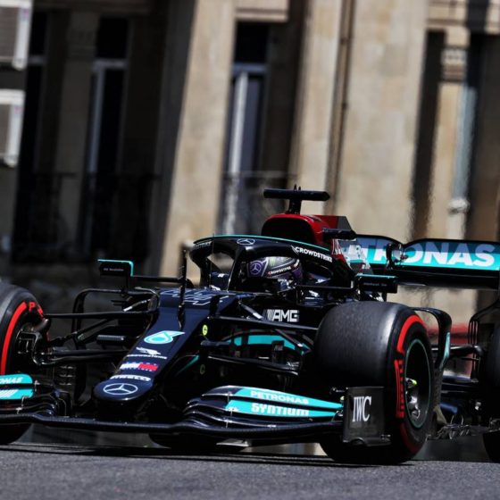 ‘We’re just slow’: Hamilton mystified by lack of pace