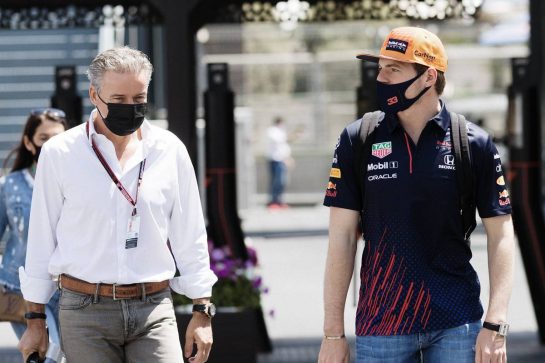 Max Verstappen (NLD) Red Bull Racing with Raymond Vermeulen (NLD) Driver Manager.
05.06.2021. Formula 1 World Championship, Rd 6, Azerbaijan Grand Prix, Baku Street Circuit, Azerbaijan, Qualifying Day.
- www.xpbimages.com, EMail: requests@xpbimages.com &copy; Copyright: Bearne / XPB Images