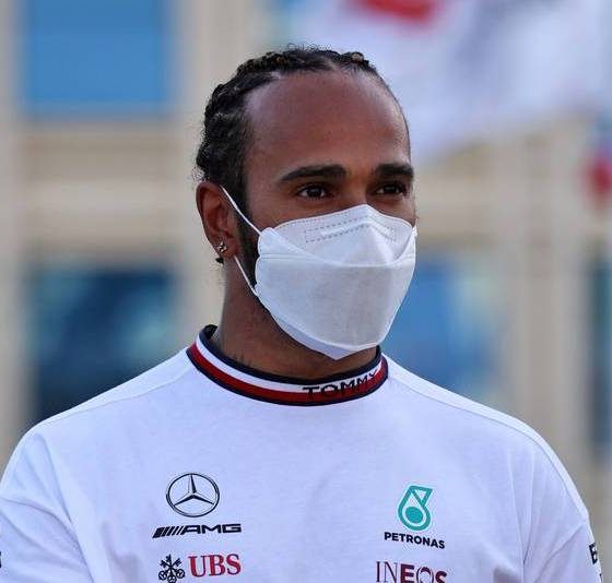 Hamilton: Pirelli ‘not at fault’ for Baku blowouts
