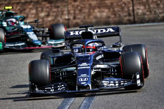 Yuki Tsunoda (JPN) AlphaTauri AT02.
06.06.2021. Formula 1 World Championship, Rd 6, Azerbaijan Grand Prix, Baku Street Circuit, Azerbaijan, Race Day.
- www.xpbimages.com, EMail: requests@xpbimages.com &copy; Copyright: Moy / XPB Images