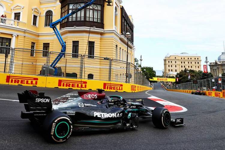 Brawn: Baku drama a ‘test of character’ for Hamilton